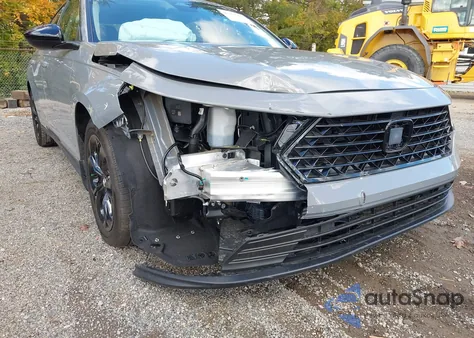2025 Honda Accord Se z USA, uszkodzony, nr VIN 1HGCY1F41SA045324